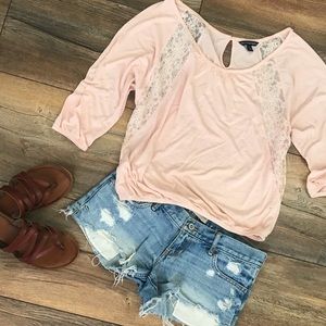 AE lace 3/4 sleeve shirt